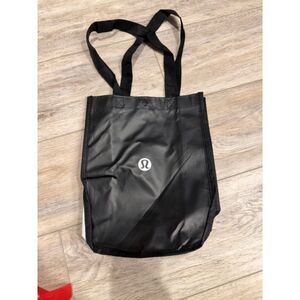 Lululemon shopping bag small black